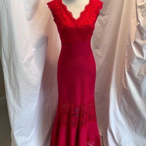 Tadashi Shoji red gown